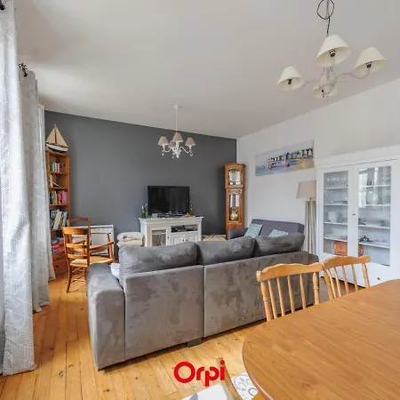 Maison Châtelaillon-plage, 5 Pièces, 8 Personnes - Fr-1-535-15 *